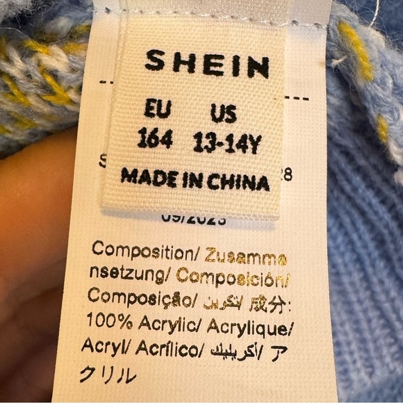 SHEIN Daisy Pattern Baby Blue V-Neck Crop Top Sweater Girls Size 13-14Y - Picture 10 of 11